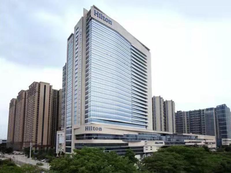彿山(shan)希(xi)爾頓大酒店(dian)