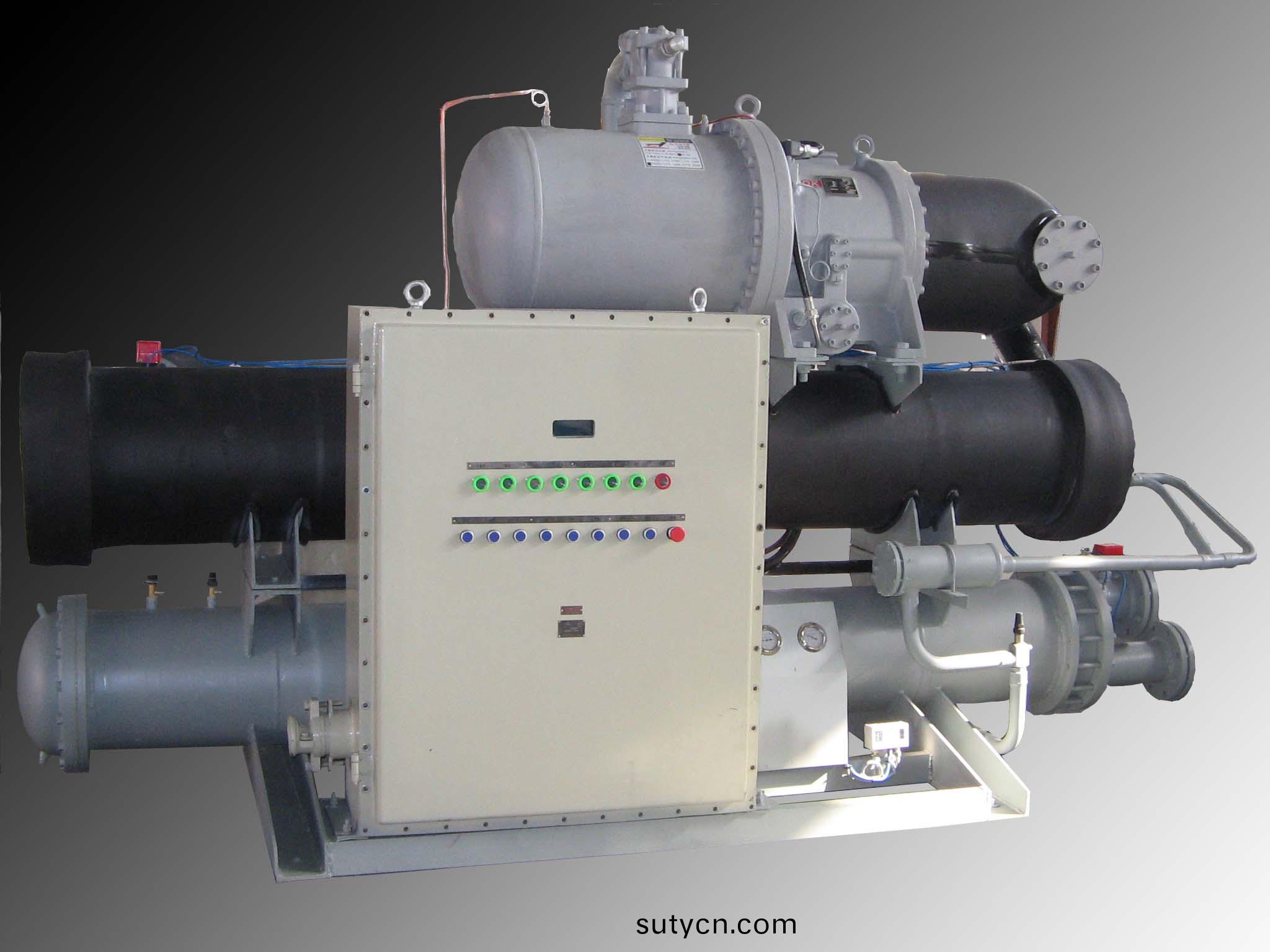 低溫(wen)防(fang)爆(bao)螺(luo)桿(gan)式冷(leng)水機(ji)