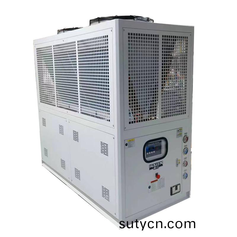 低(di)溫風(feng)冷箱式冷水(shui)機(ji)組(zu)-5℃